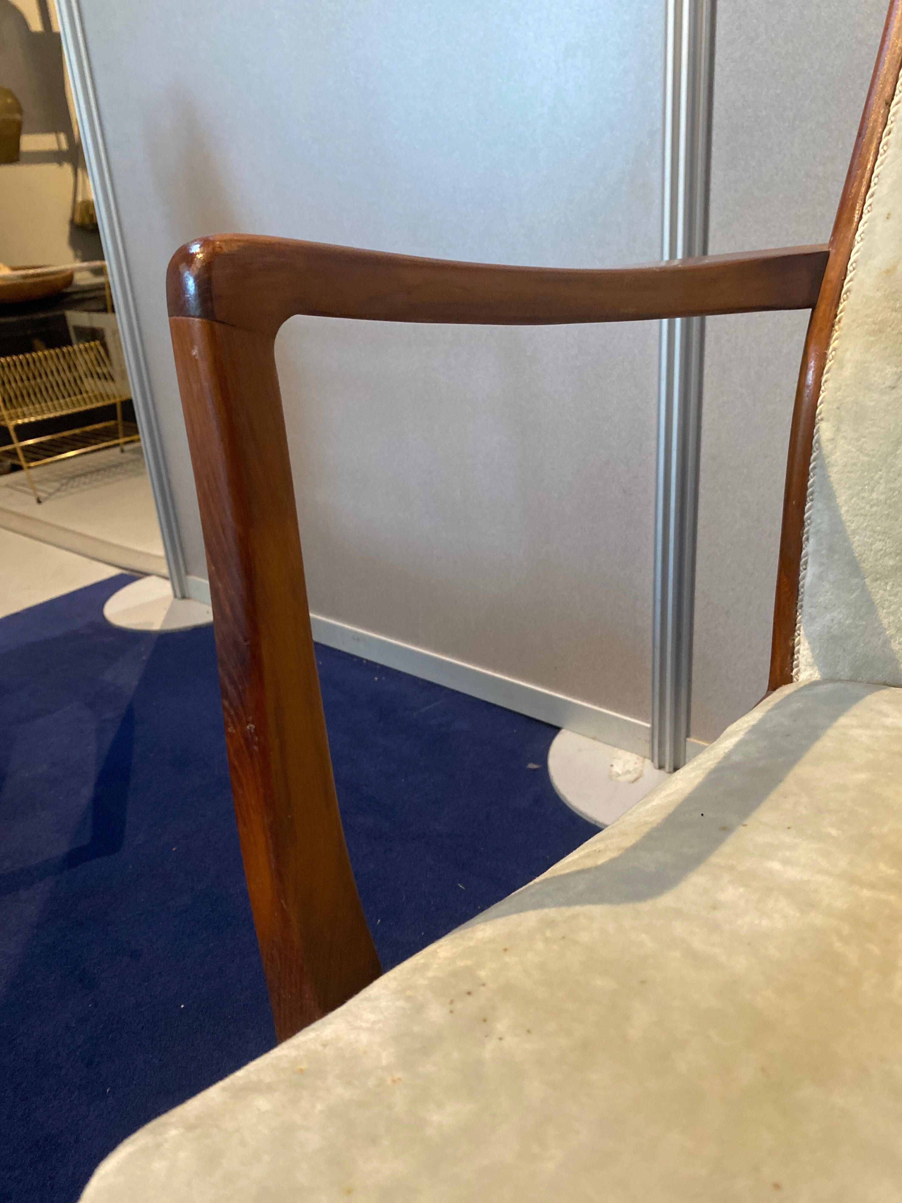 2 armchairs and 2 wooden chairs