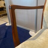 2 armchairs and 2 wooden chairs