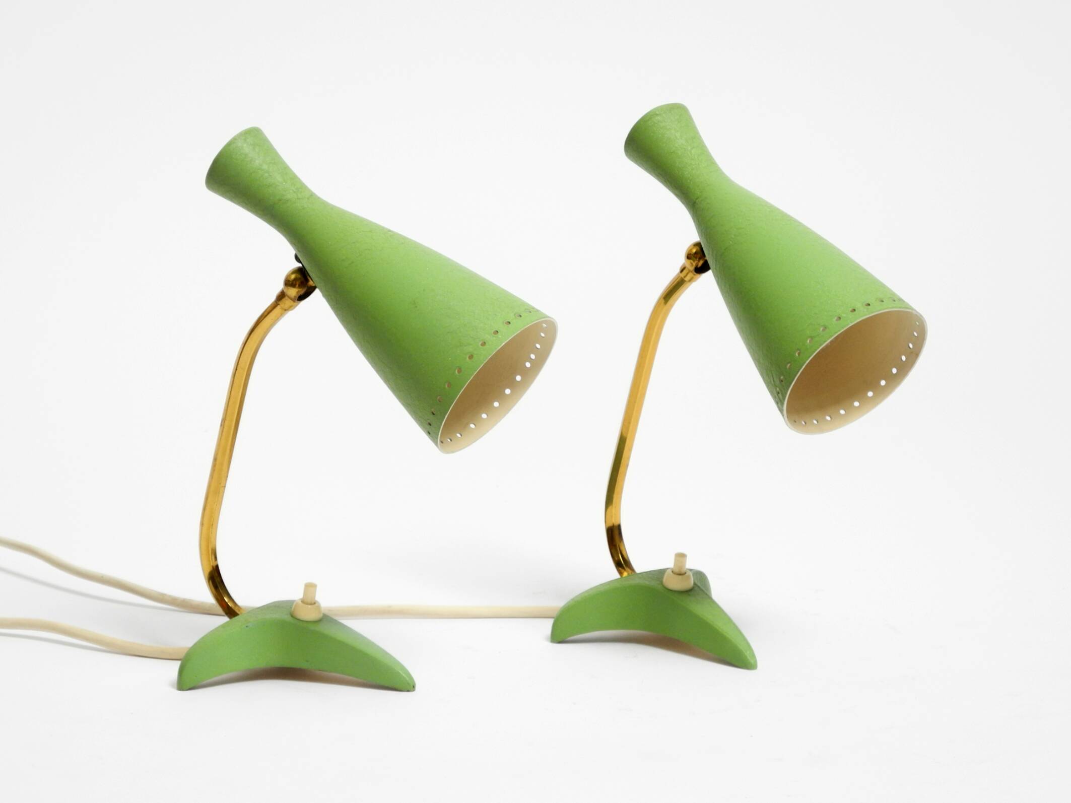 Pair of beautiful green Mid Century Modern Diabolo crow's foot table lamps
