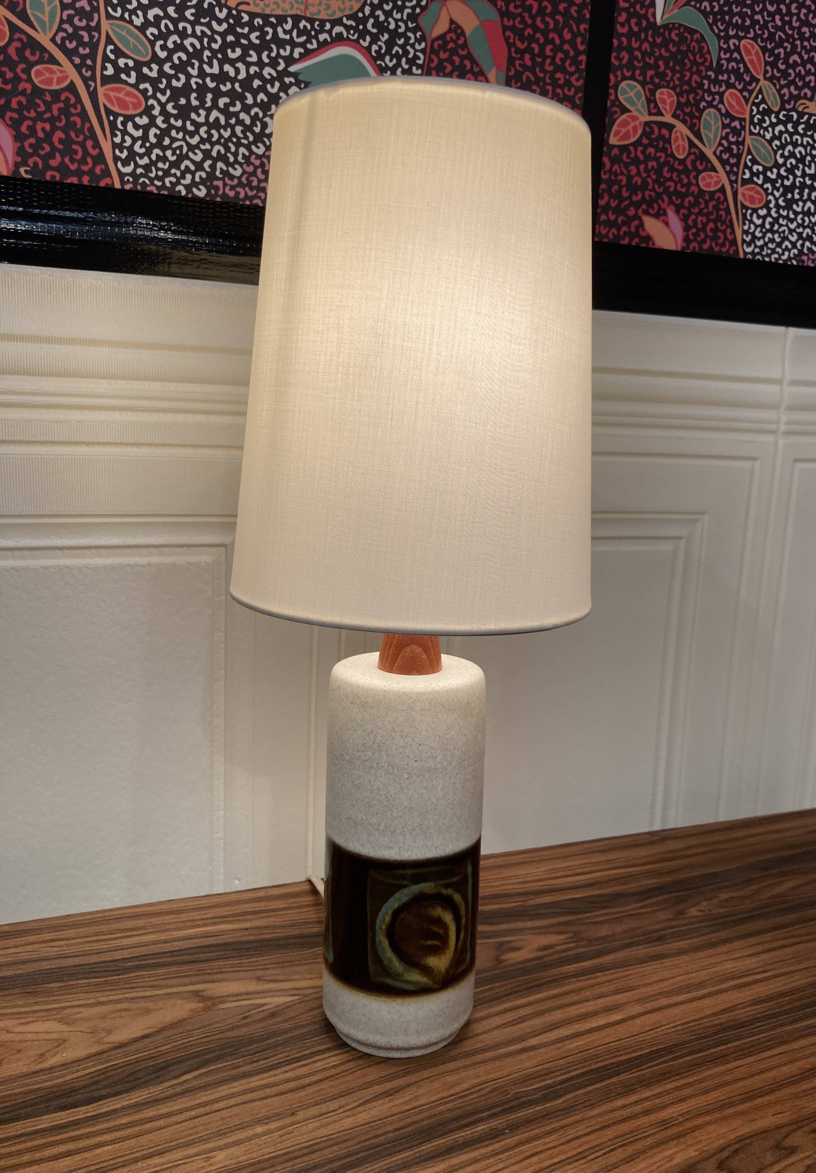 CERAMIC LAMP "1950s SCANDINAVIAN DESIGN".