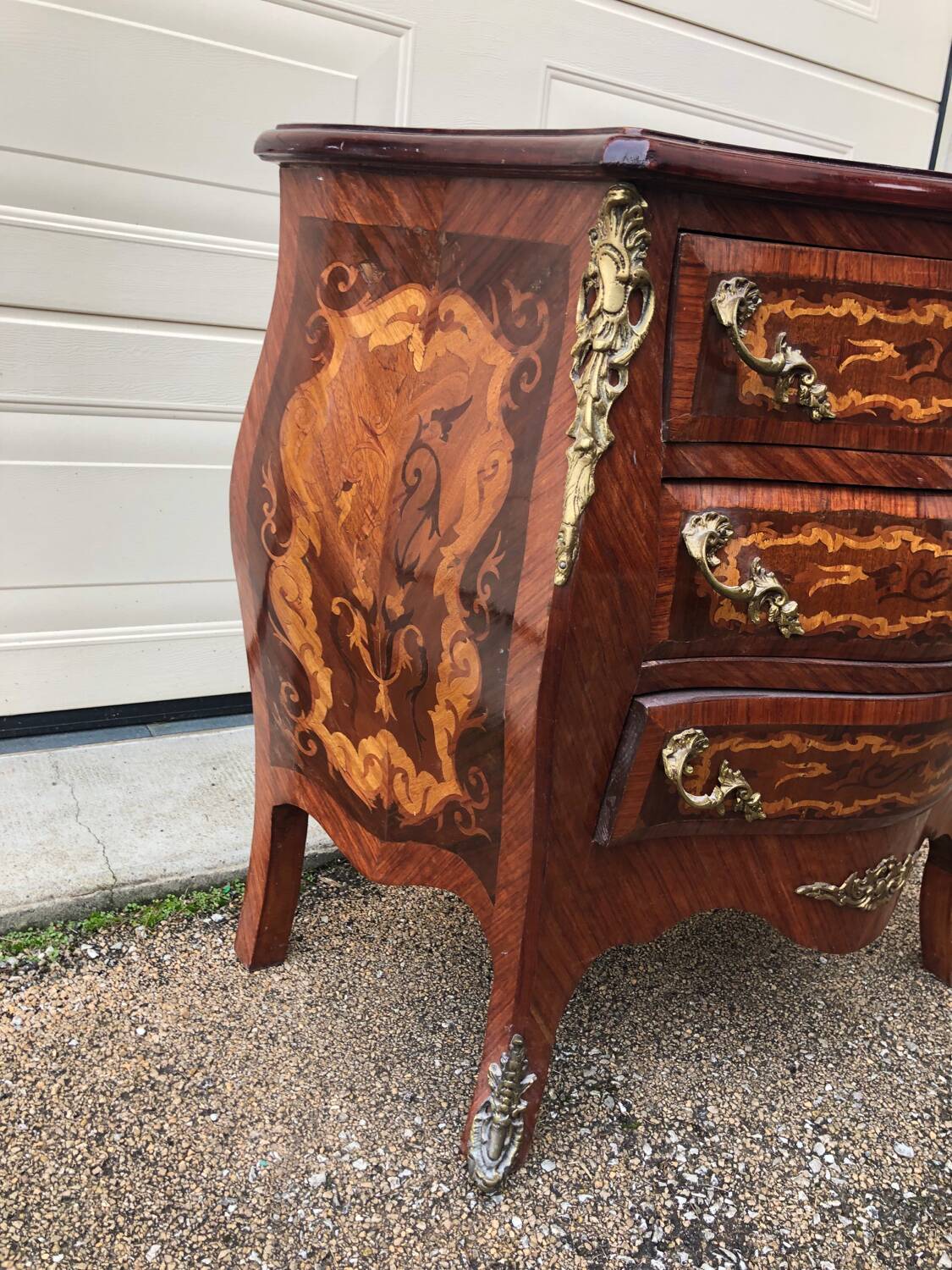 Louis XV style chest of drawers marquetry