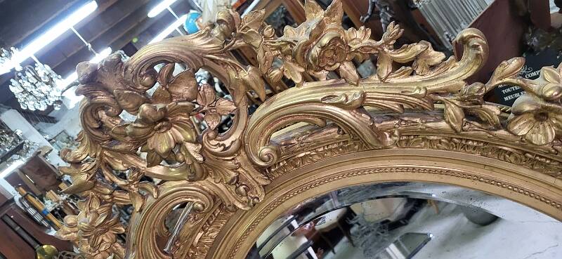 19th century gilt medallion mirror