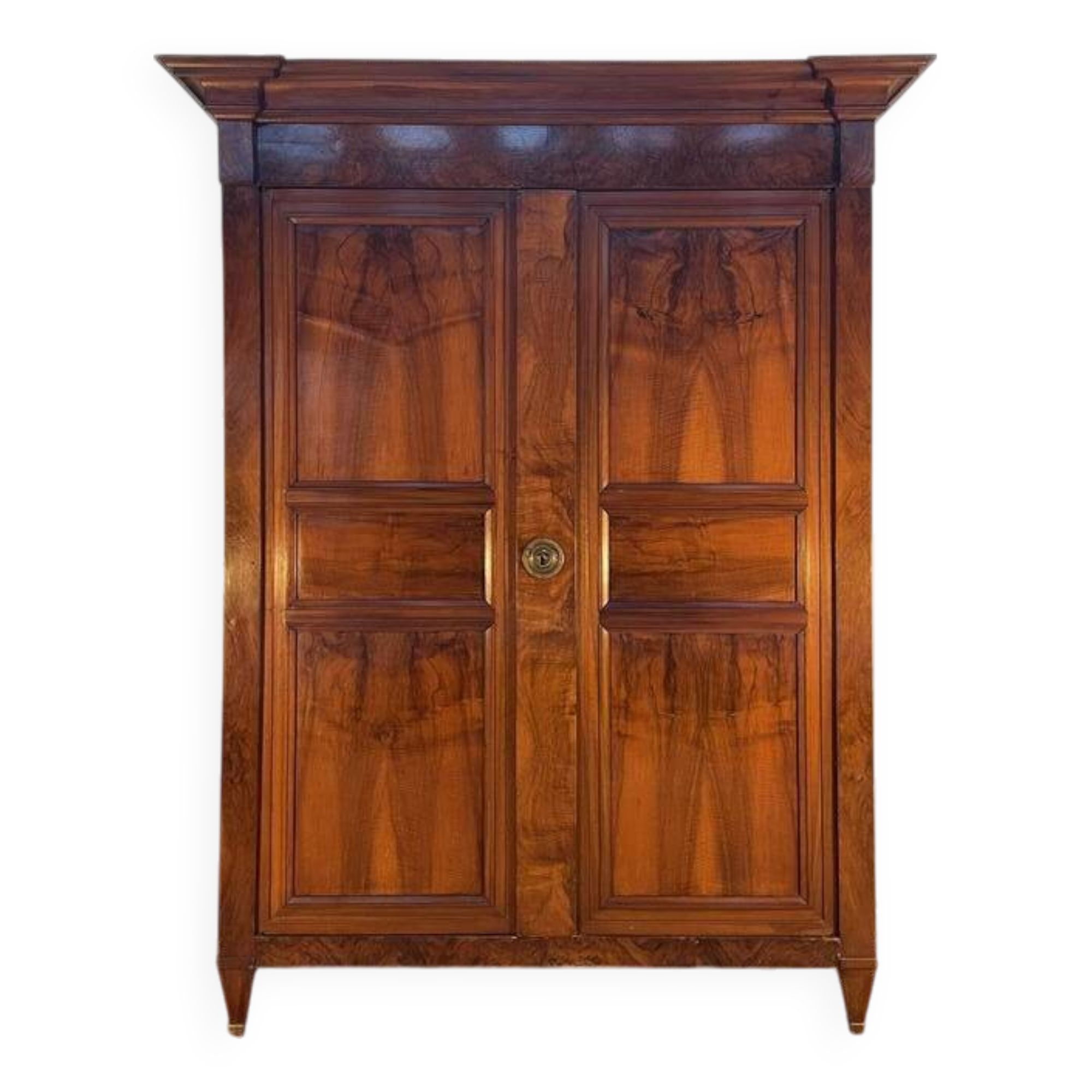 Armoire en noyer et chêne Louis XVI - Directoire
