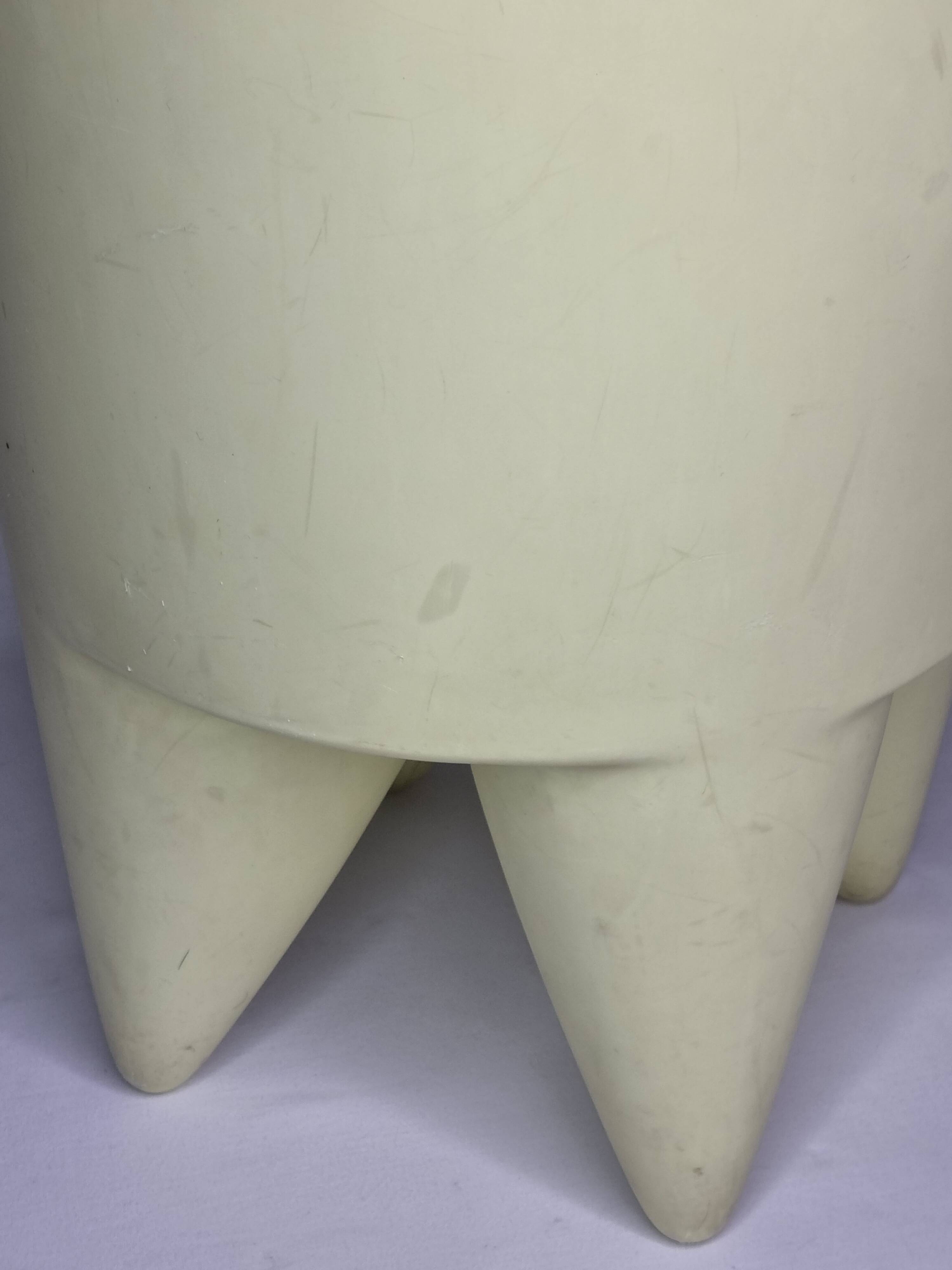 Tabouret XO "Bubu 1er" par Philippe Starck