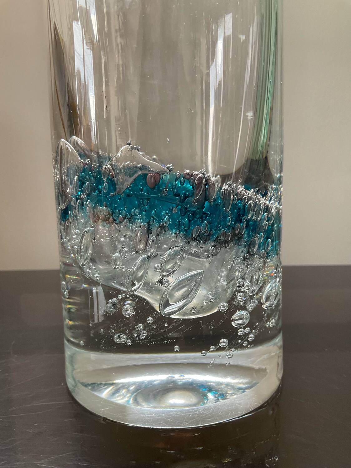 Vintage cylindrical crystal vase with inclusion