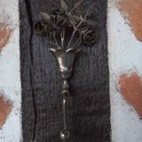 Old metal hook "old roses"