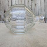 Glass decanter and diamond tip emeri cap