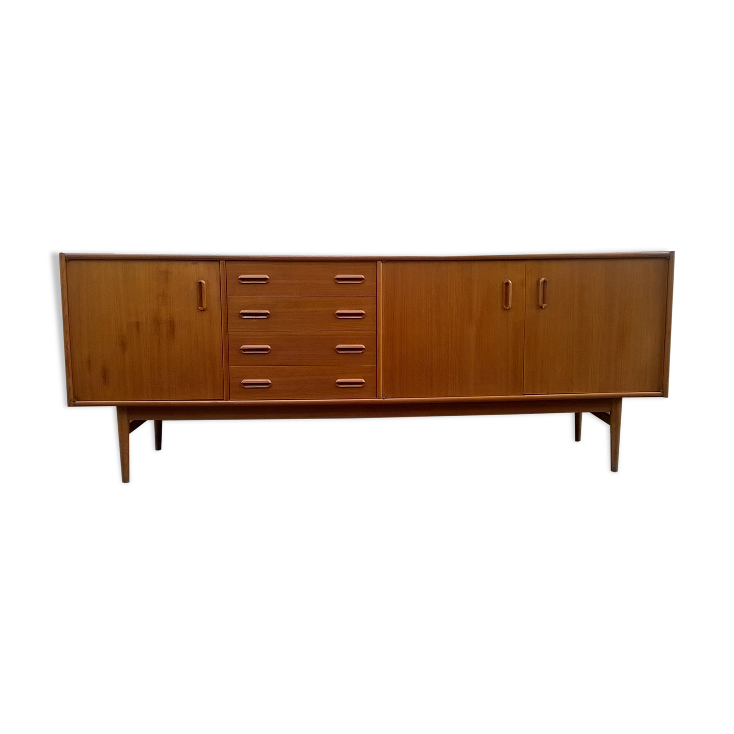 Scandinavian enfilade