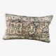 Coussin en tapis antique tissé à la main