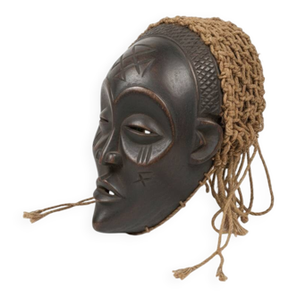 African mask