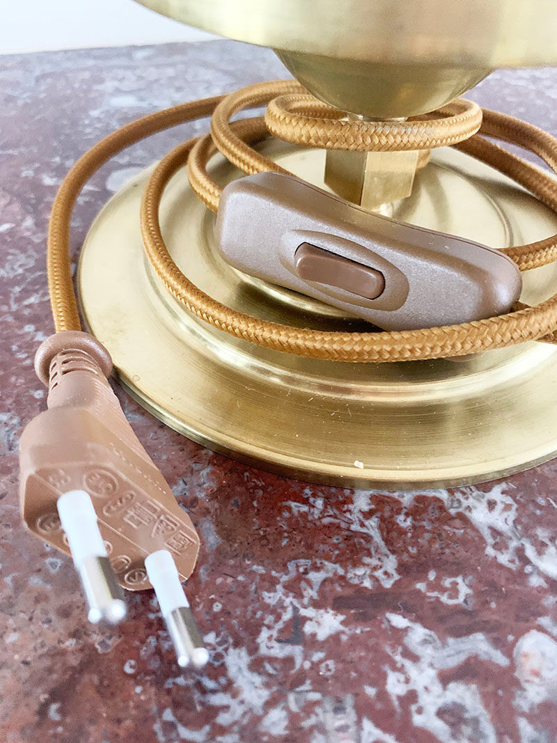 Old globe table lamp in Clichy glass