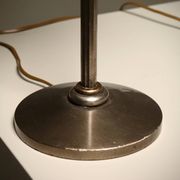 Paire de lampes de table impressionnantes par Lam Lee pour Leeazanne, années 1990.