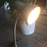 Desk lamp