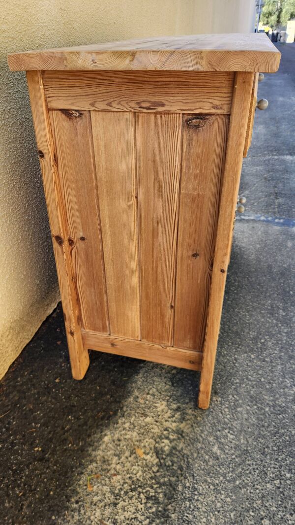 Joli buffet bas campagne en pin massif