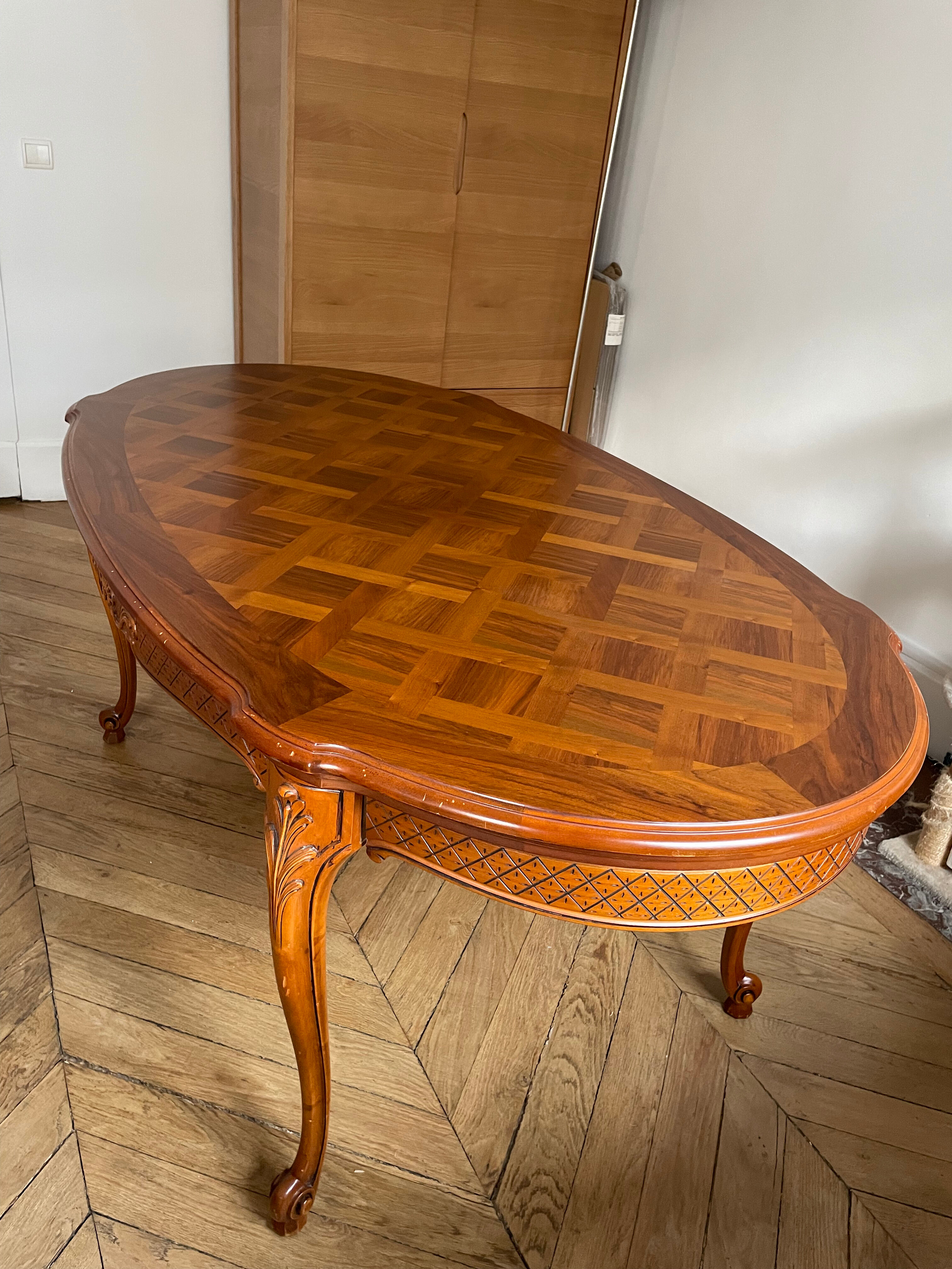 Louis XV style extendable oval wooden dining table