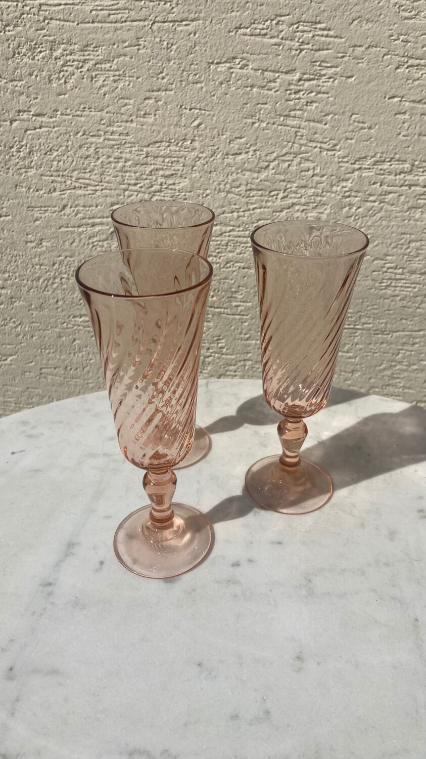 Set of 3 pink Champagne flutes Rosaline 1970