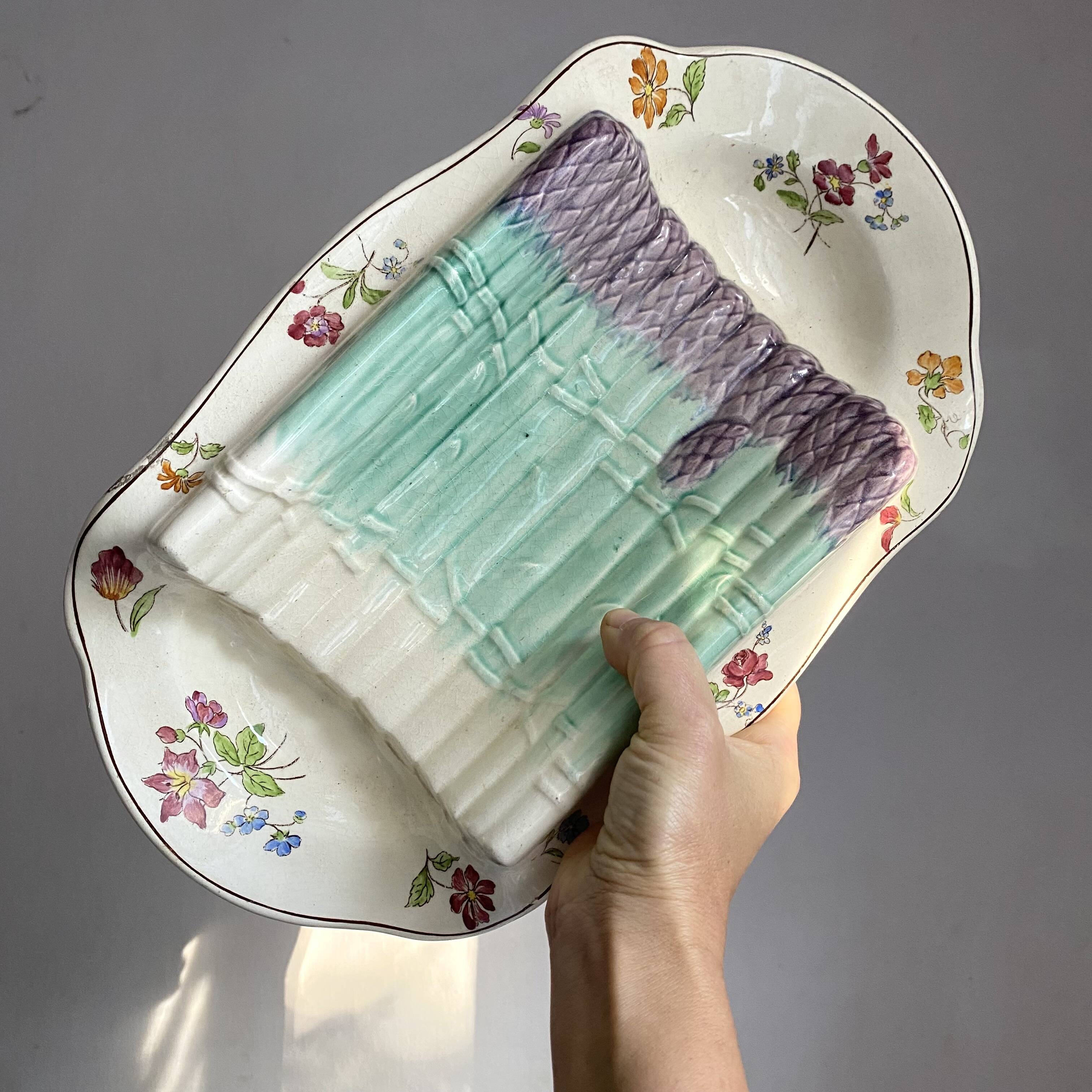 Longchamp asparagus dish in ironstone and slipware, 1900