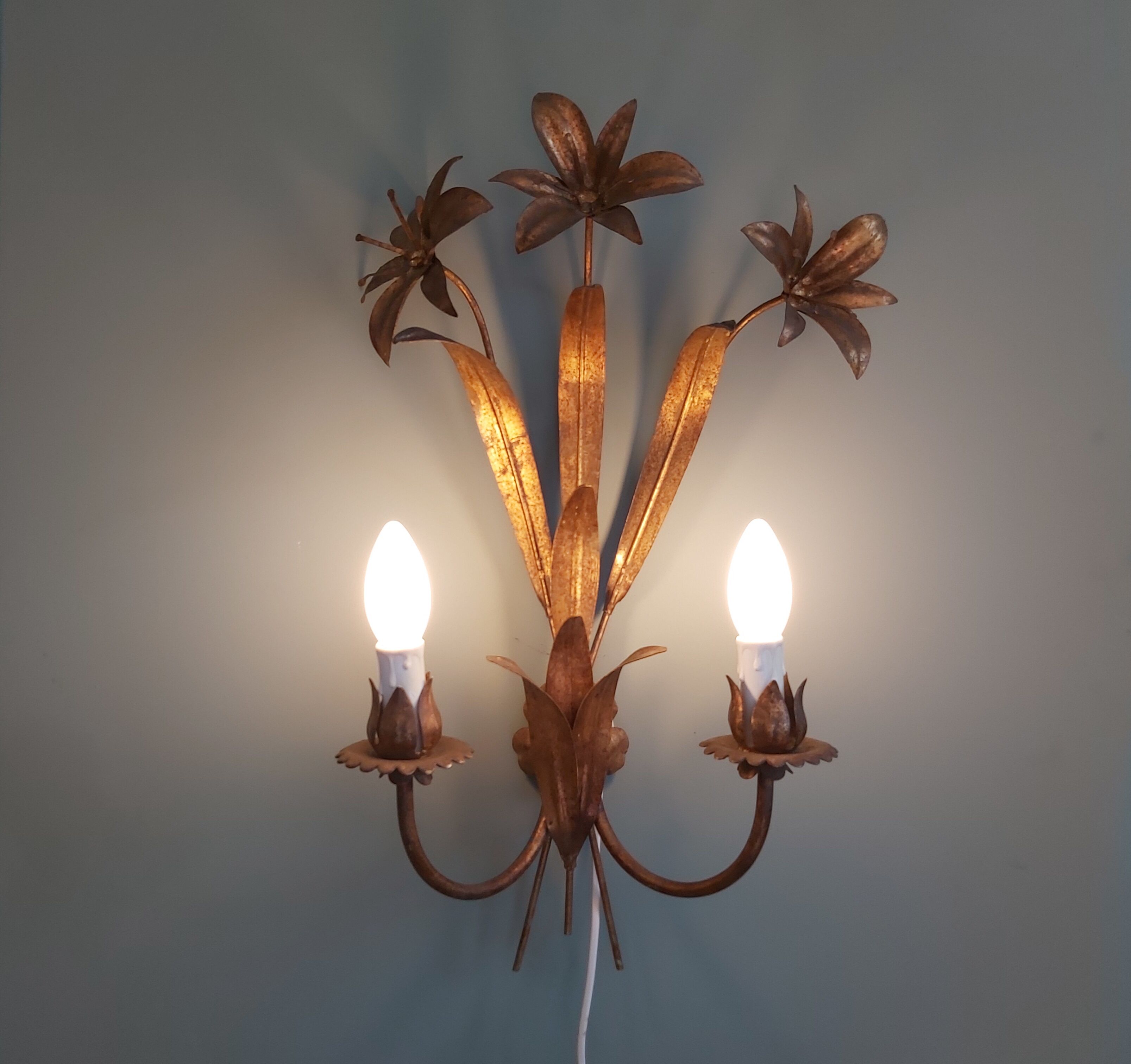 Vintage gold metal wall lamp, 70s