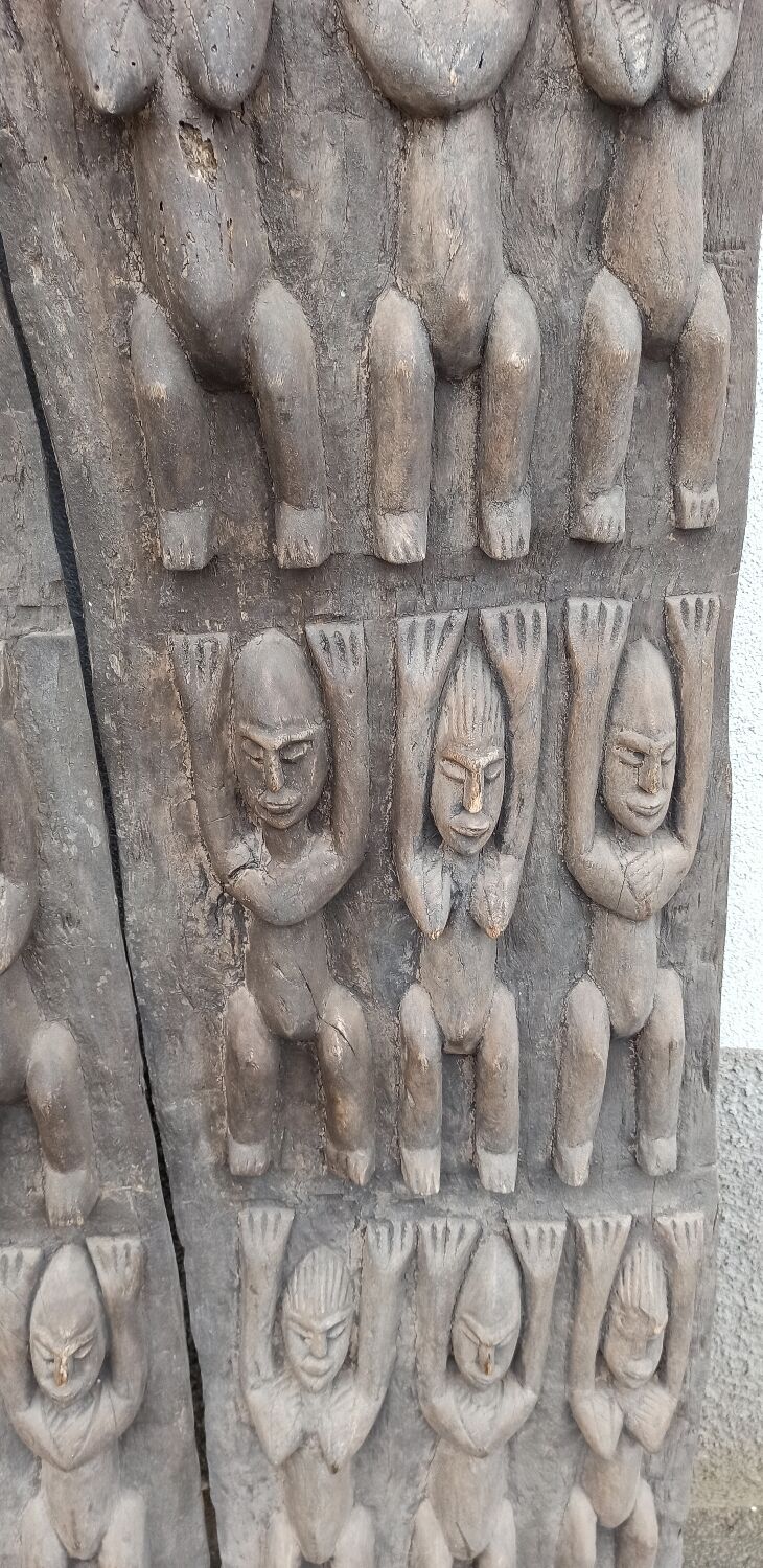 Ancienne porte en bois Dogon du Mali