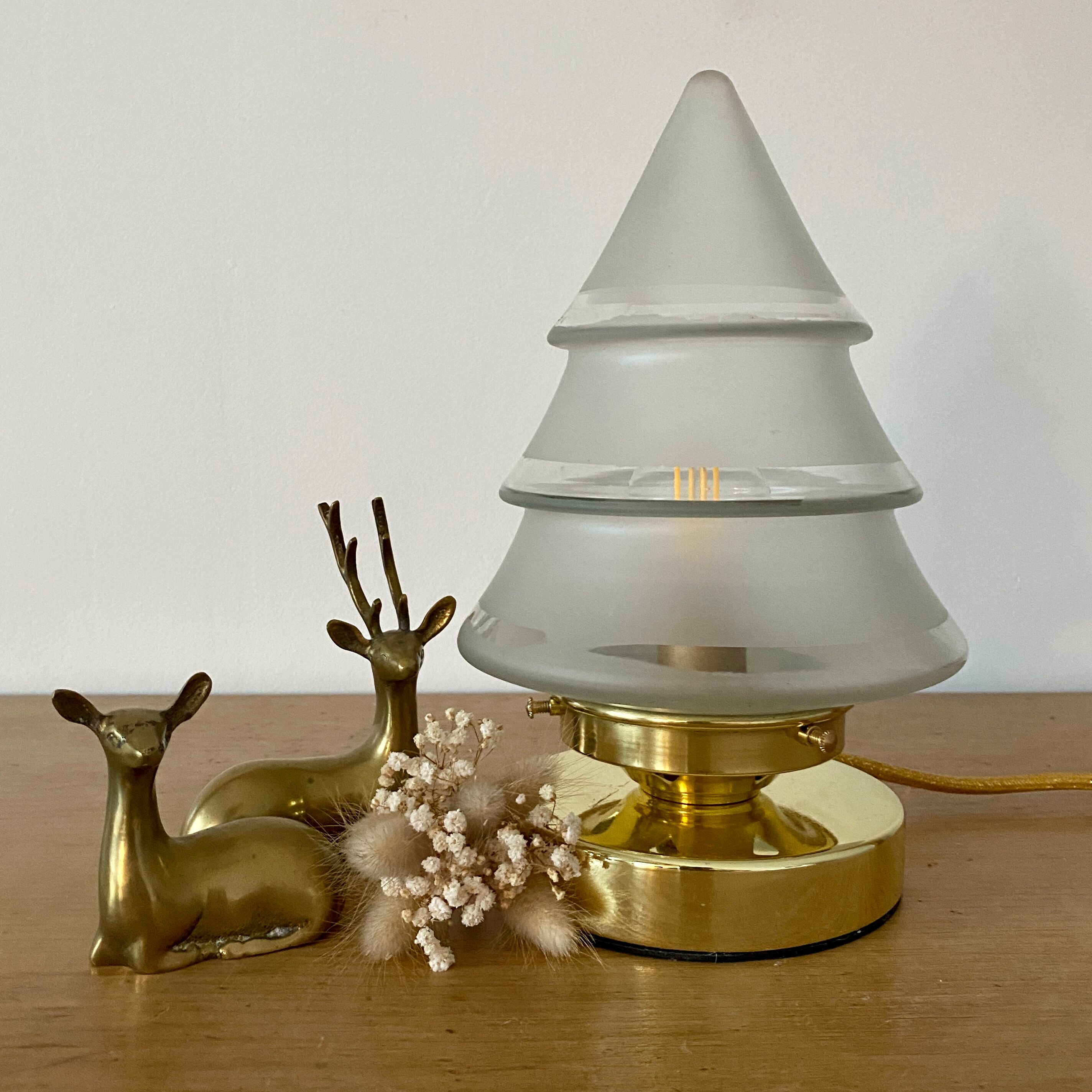 Vintage globe table lamp in frosted glass