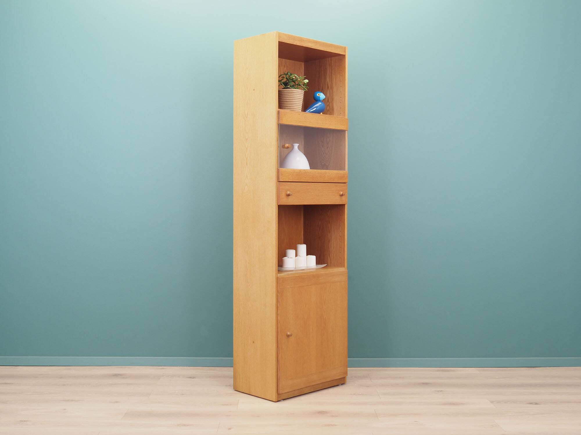 Ash bookcase, Danish design, 1970s, manufacturer: Skovby