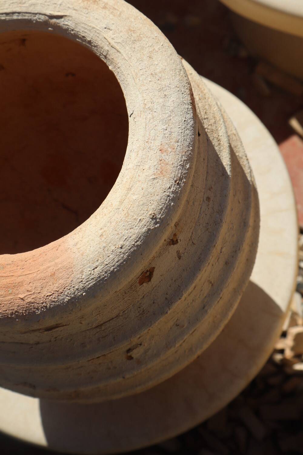 Tamegroute raw striated wabi-sabi vase