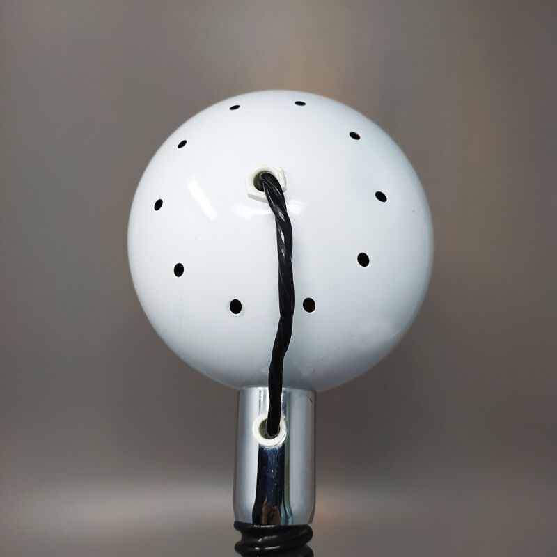 1970s space age white eyeball table lamp by Reggiani, made in italy