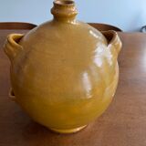 Oil jar called “conscience” in glazed terracotta