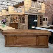 Oak counter from the early 20th century.