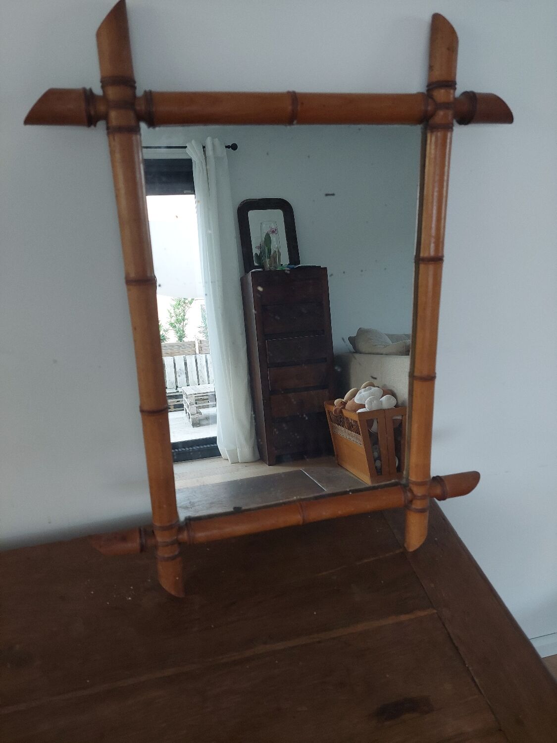 Bamboo-style mirror