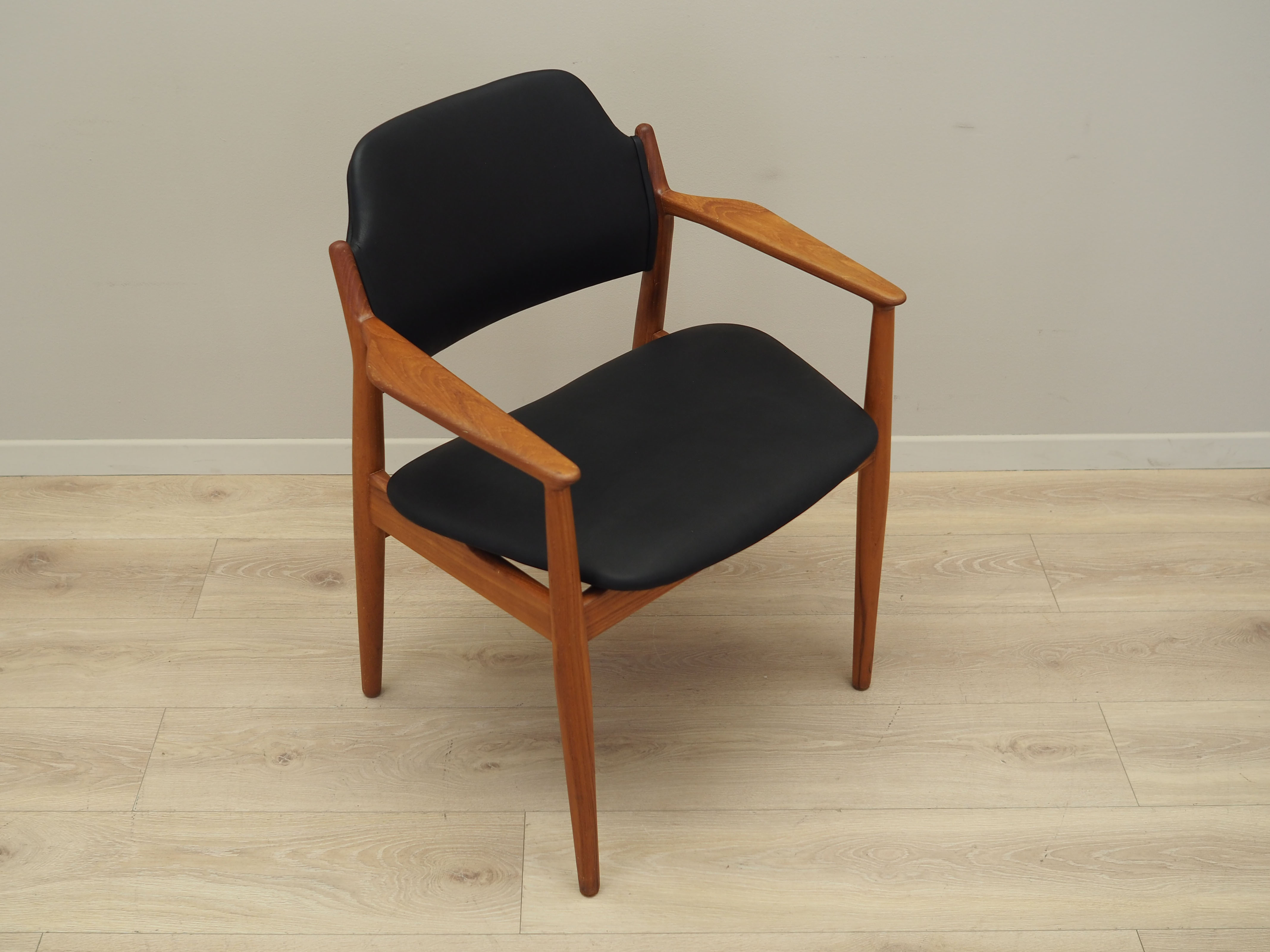 Teak armchair, Danish design, 1960s, designer: Arne Vodder, manufacture: Sibast