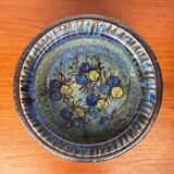 Large studio pottery bowl in modern mid-century Danish style by Bangholm, 1960s.