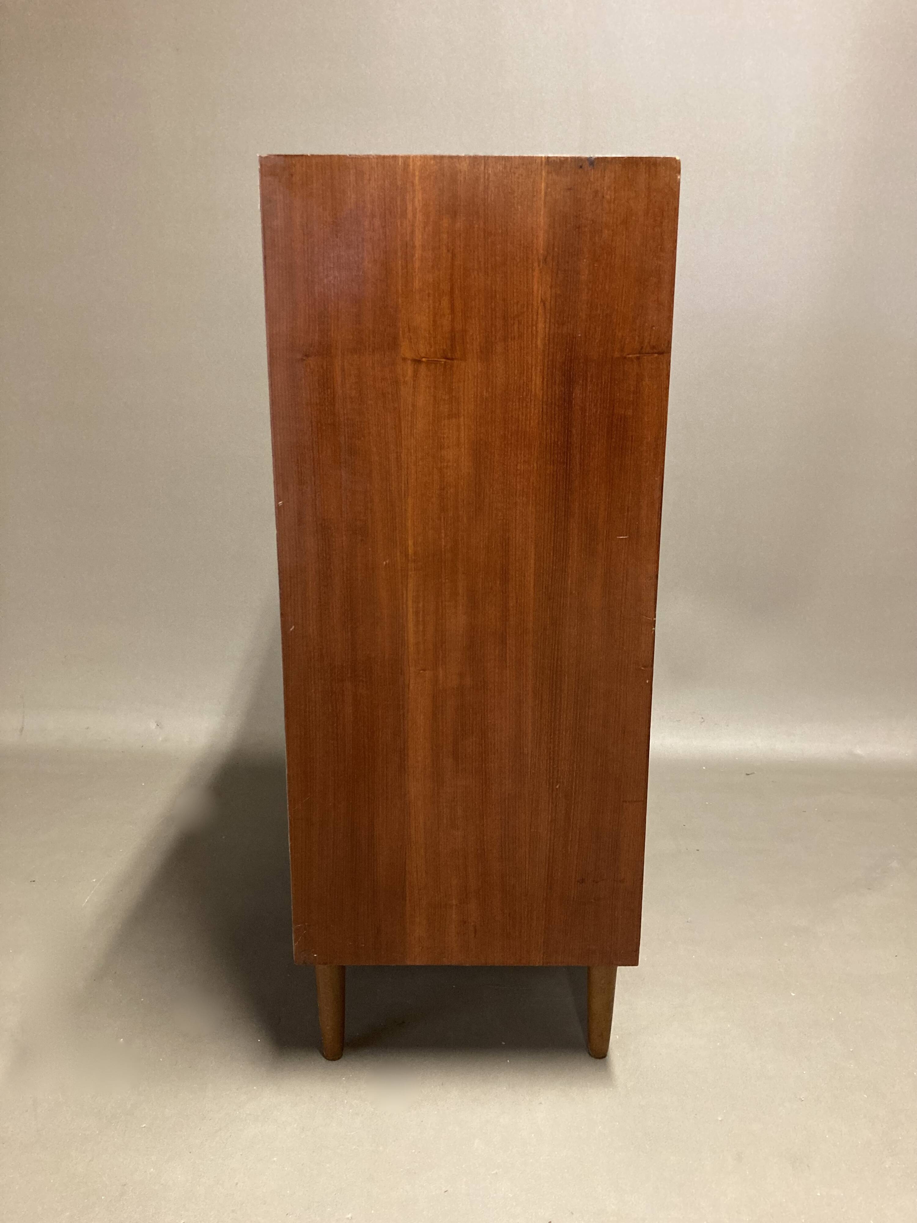 Scandinavian design chest of drawers 1950.