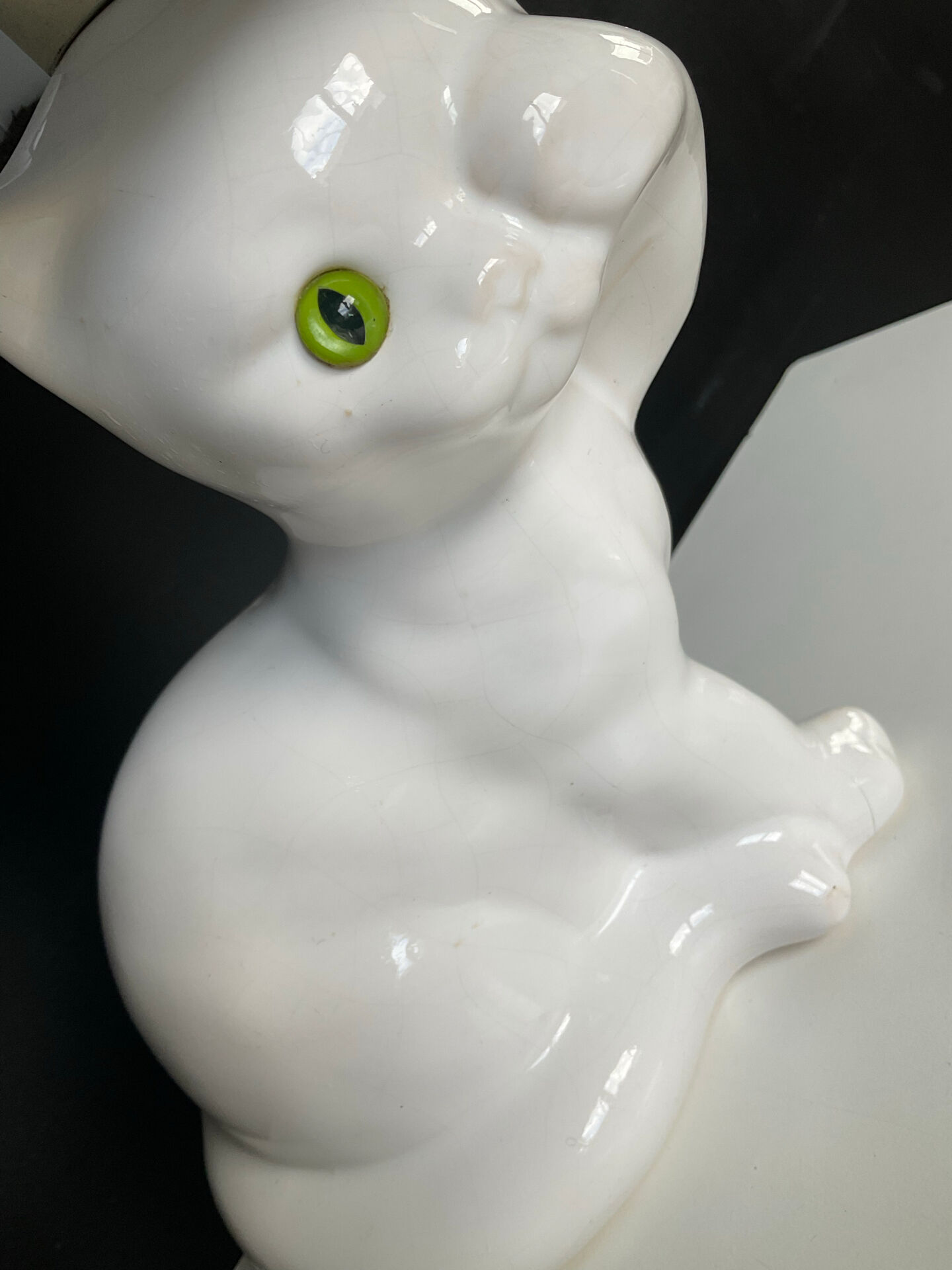 Vintage ceramic enamel cat lamp from the 1970s.