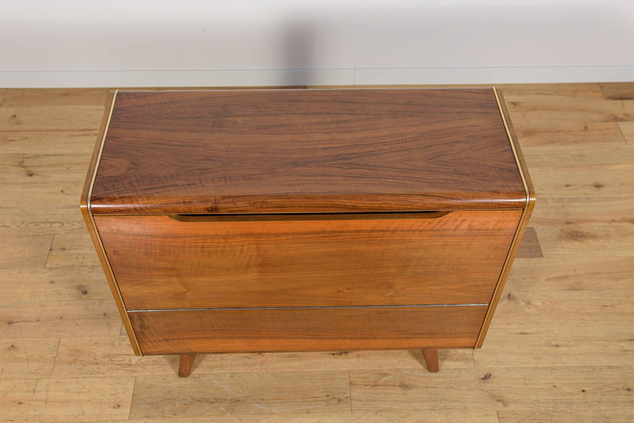 Bar cabinet model U391 by Bohumil Landsman for Jitona, 1960s