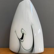 White and Green glass vase by Pomax Hom collection