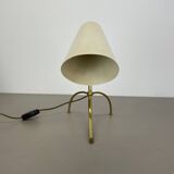 Tripod kalmar stilnovo style hollywood regency table lamp in brass, austria, 1950s