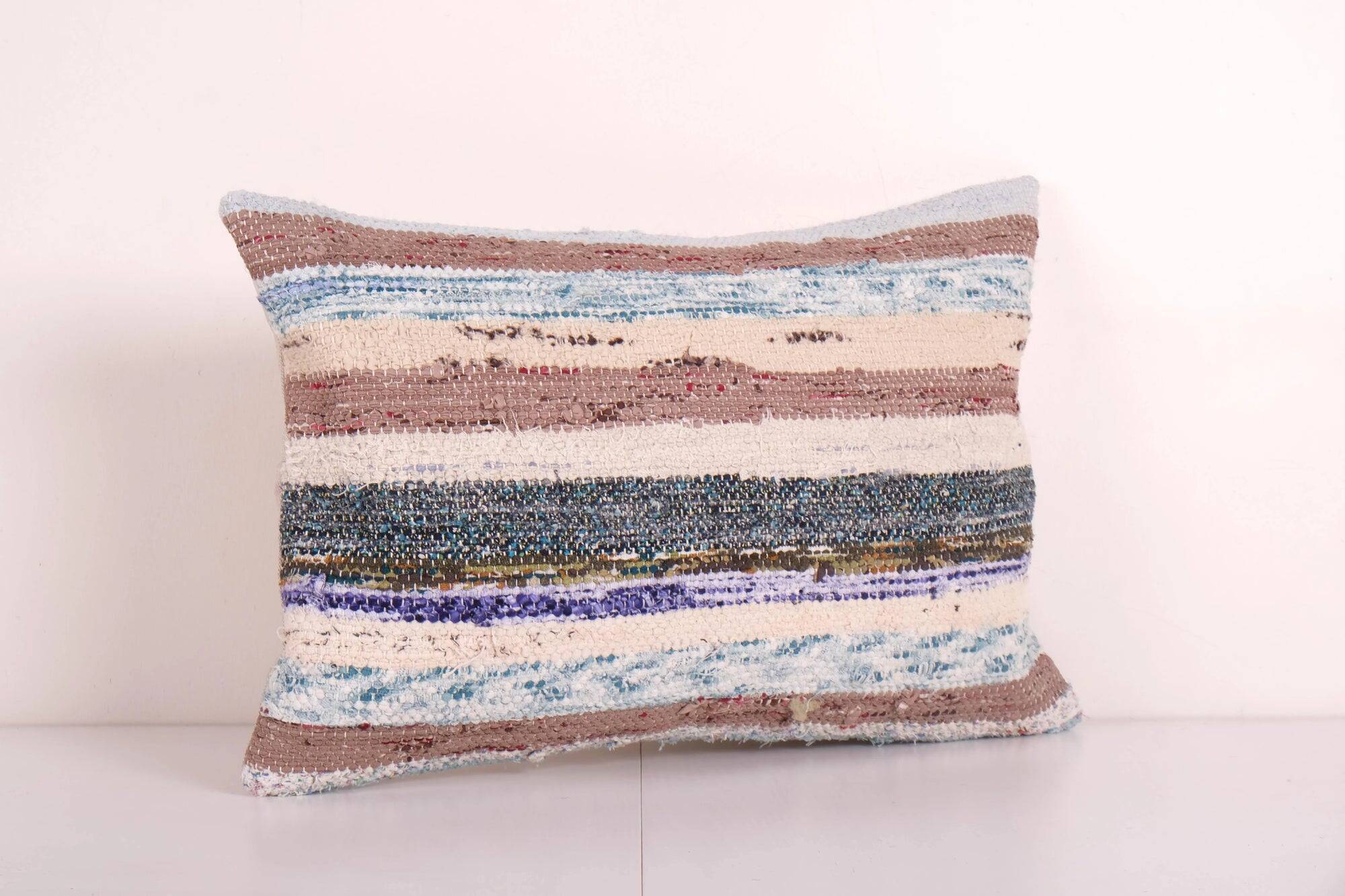 Vintage kilim cushion cover 41x61 cm
