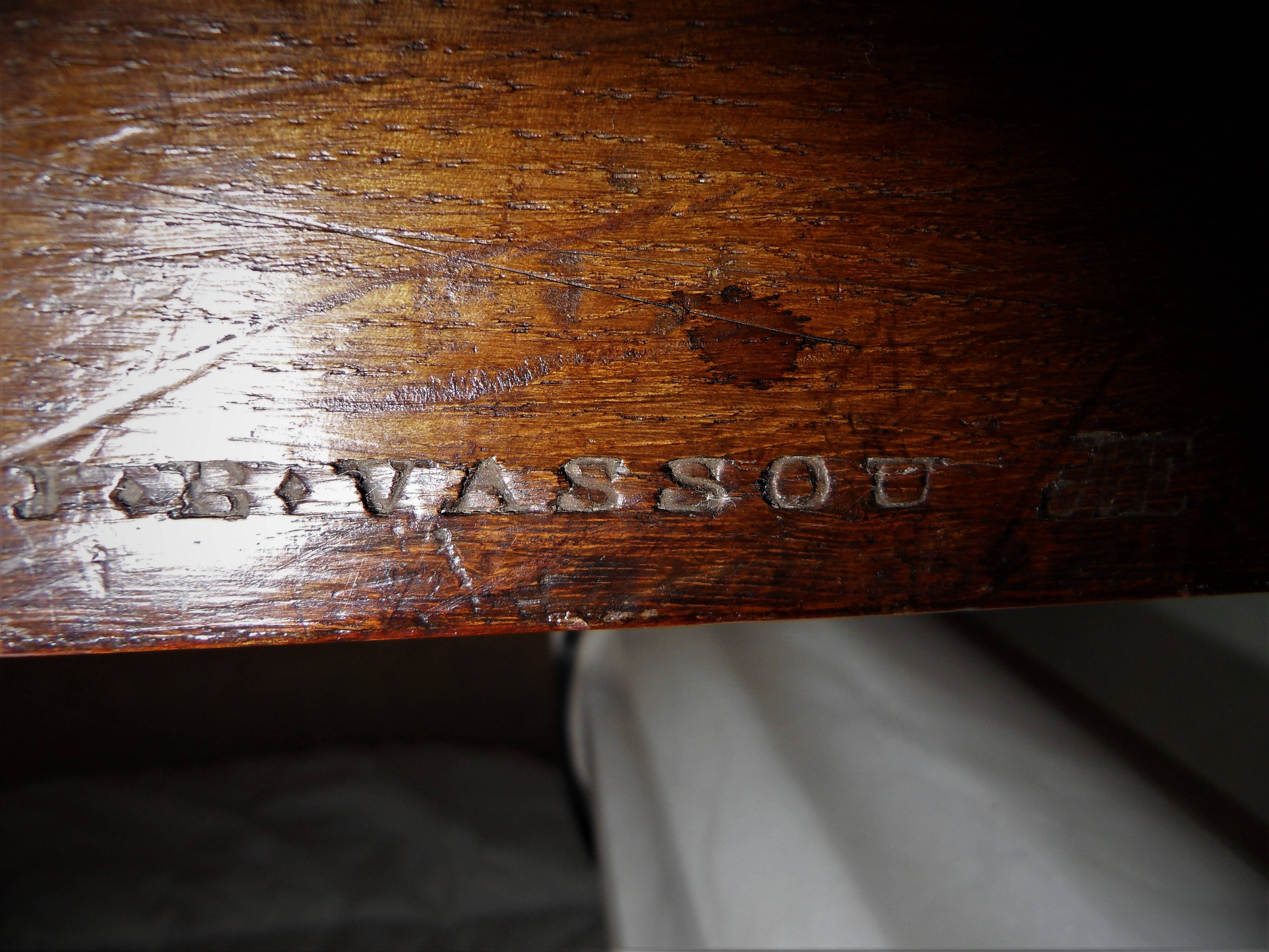 Commode transition xviii siècle estampillée jb vassou