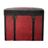 Old trunk