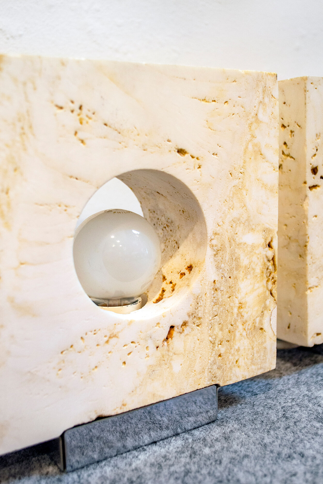 Travertine table lamps by Giuliano Cesari for Nucleo Sormani, 70s, set of 2