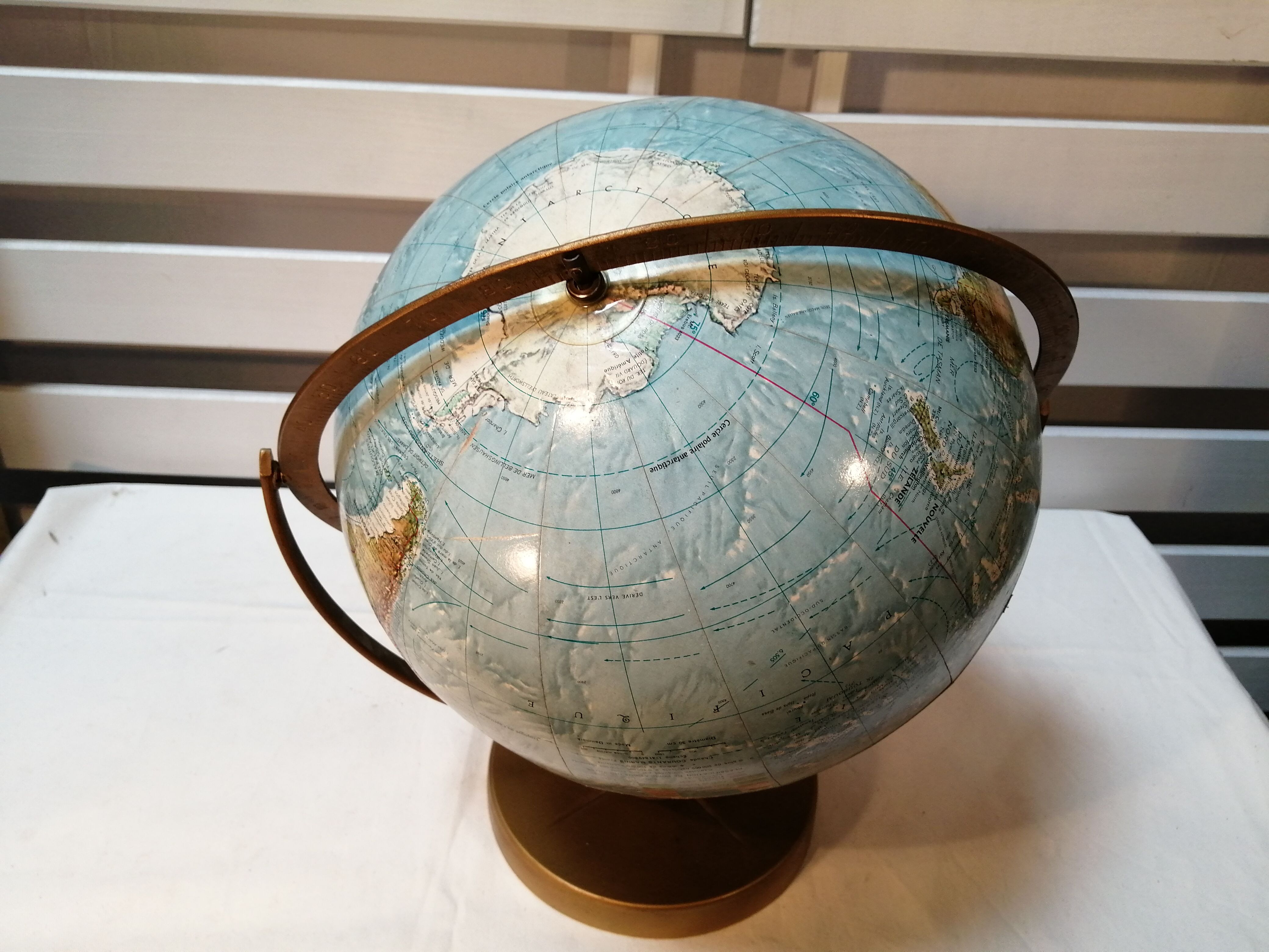 Vintage Scan-Globe