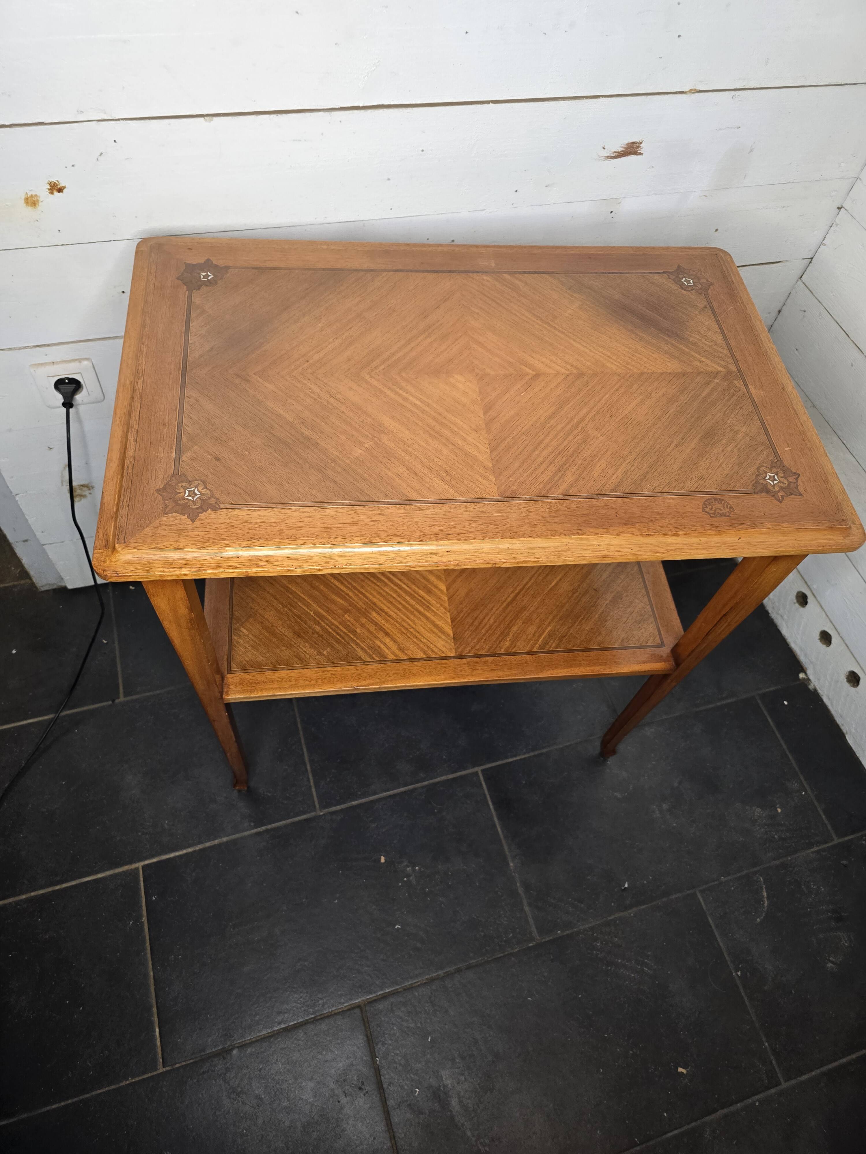 Louis Majorelle Art Nouveau mahogany side table, 1920