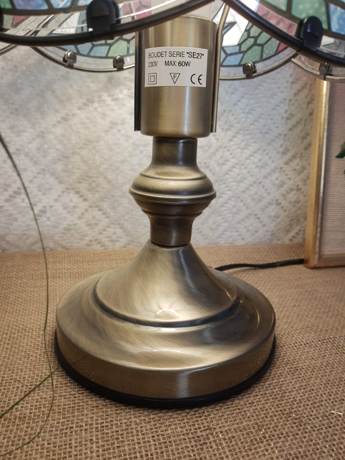 Tactile tiffany style table lamp - vintage
