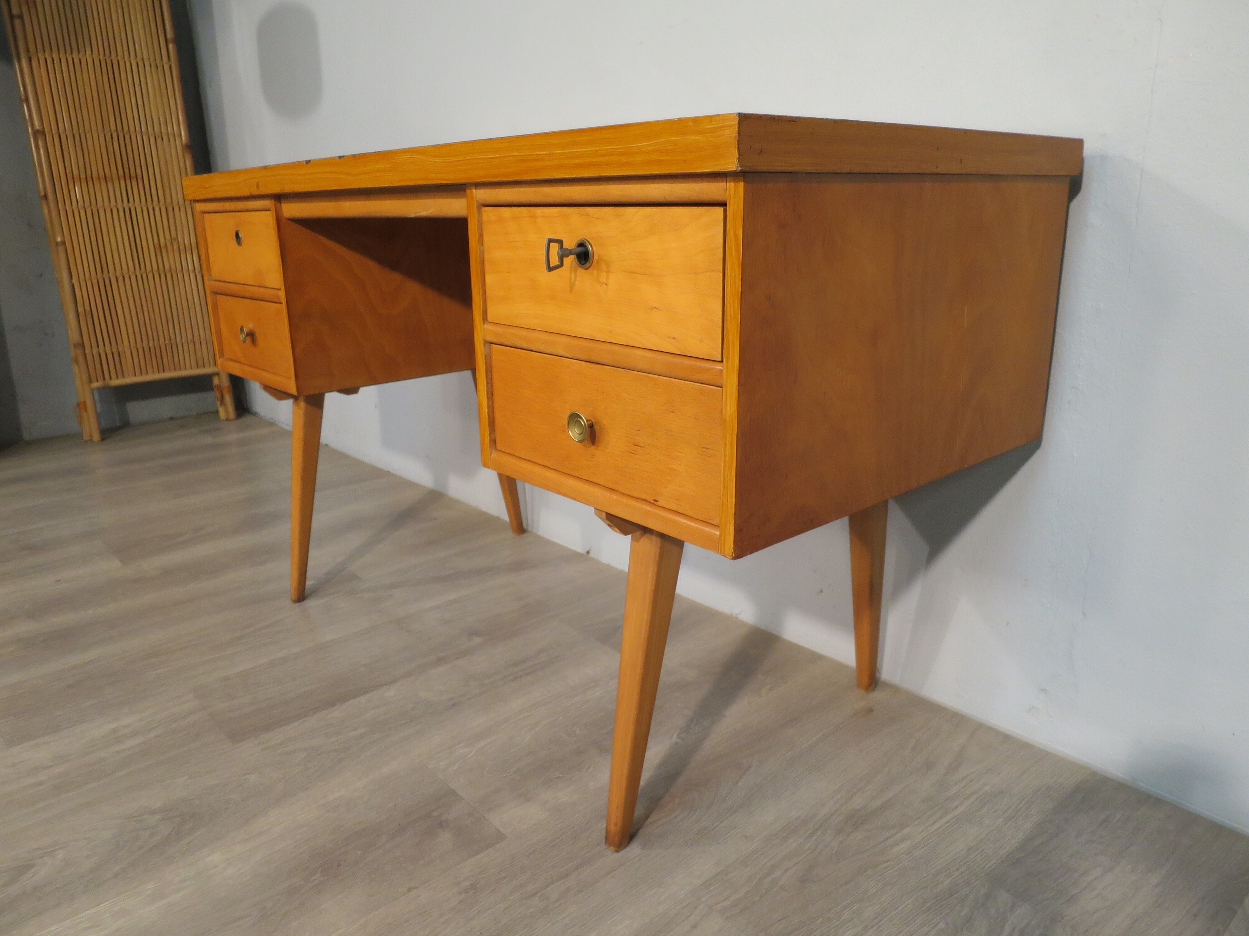 Ekawerk desk 50