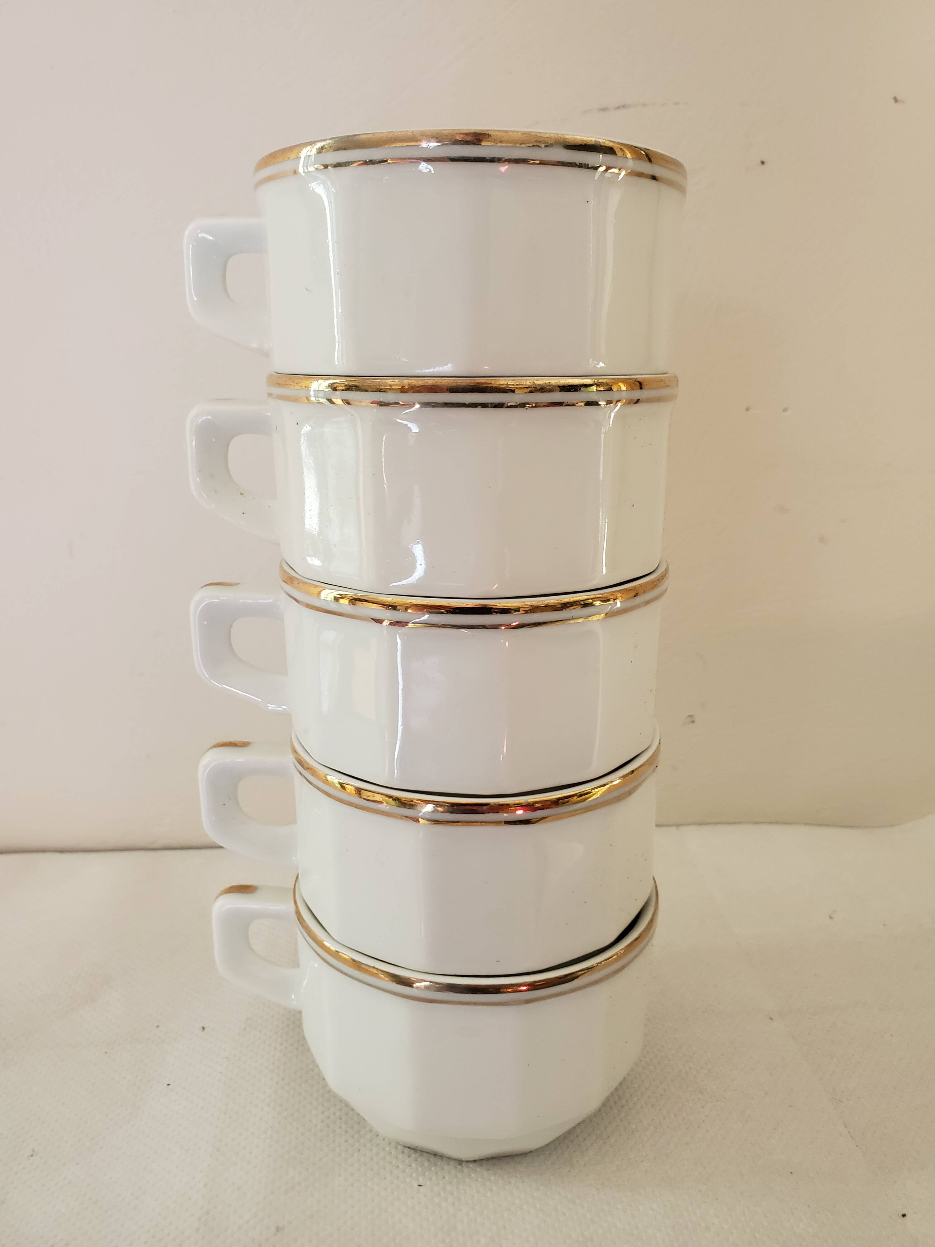Ceramic cups