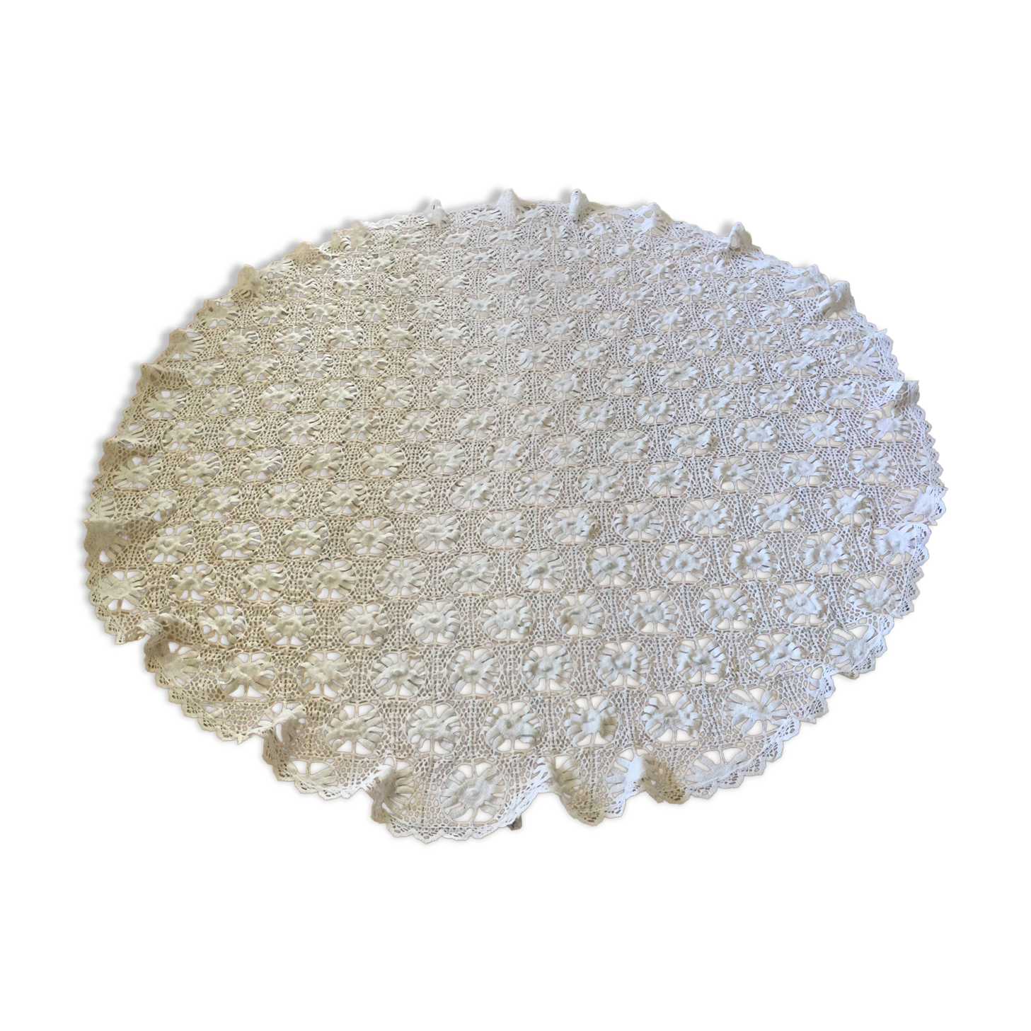 Nappe ancienne au crochet