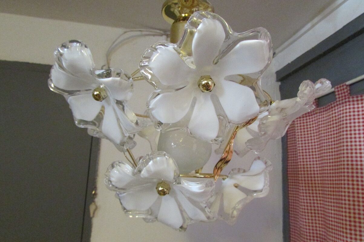 Chandeliee flowery