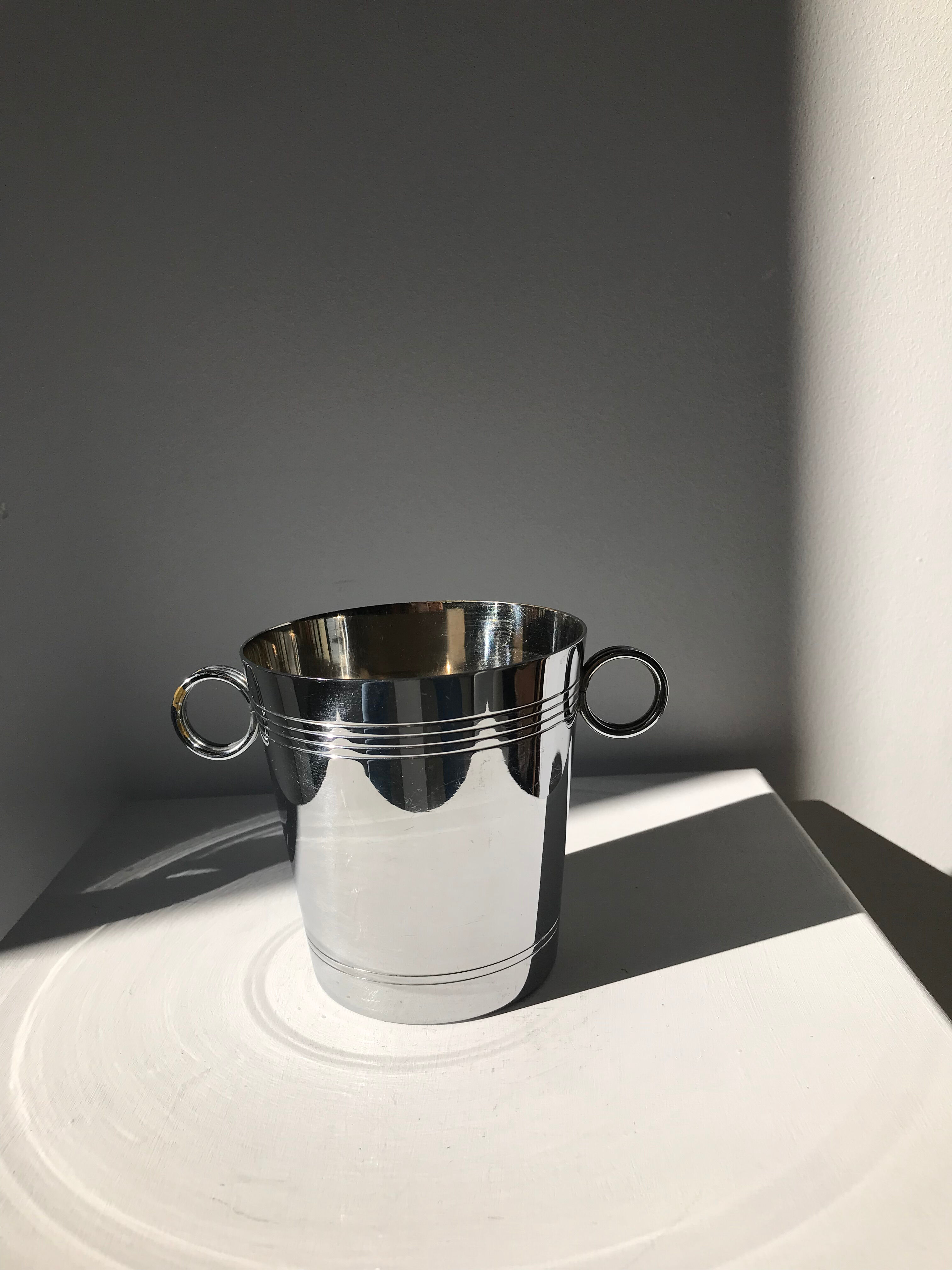 Ice bucket marked DM France