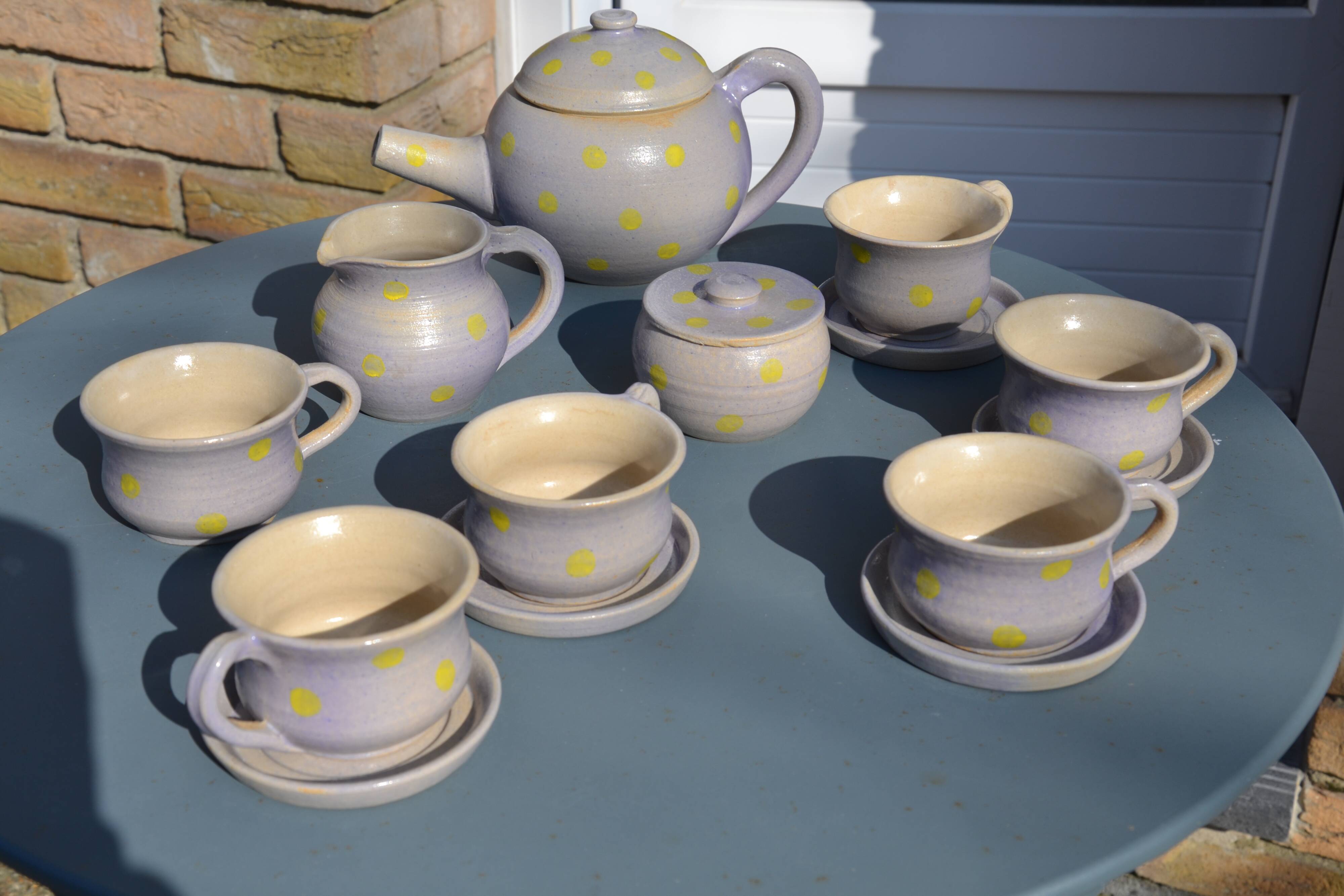 Mado Jolain ceramic set